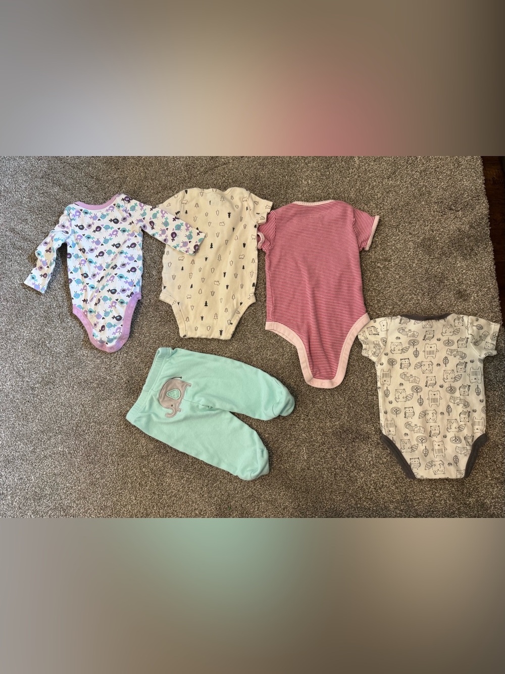 Baby girl lot of 4 one-pieces & 1 pant 3-6 months Baby Gap Chick Pea Koala Pink - Picture 10 of 13